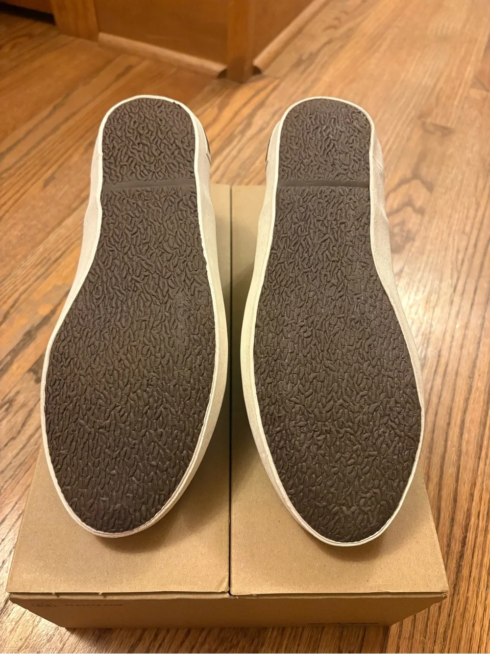 SeaVees Mens Never Worn Slip-On Canvas Sneakers in Cactus Green
